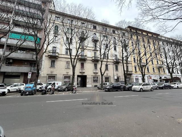 Locale Commerciale in vendita a Municipio 3, Milano