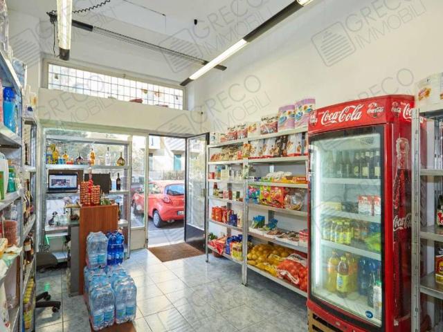 Locale Commerciale in vendita a Municipio 2, Milano
