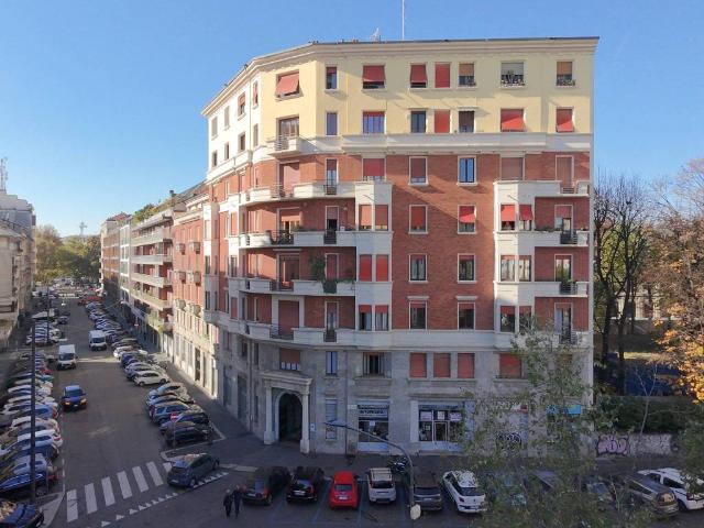 Locale Commerciale in vendita a Municipio 3, Milano