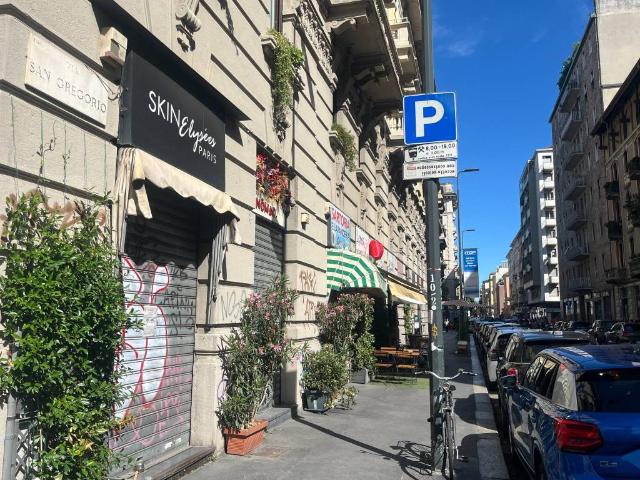 Locale Commerciale in vendita a Municipio 3, Milano