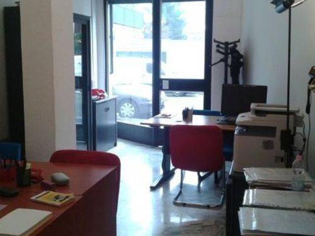 Locale Commerciale in vendita a Municipio 2, Milano