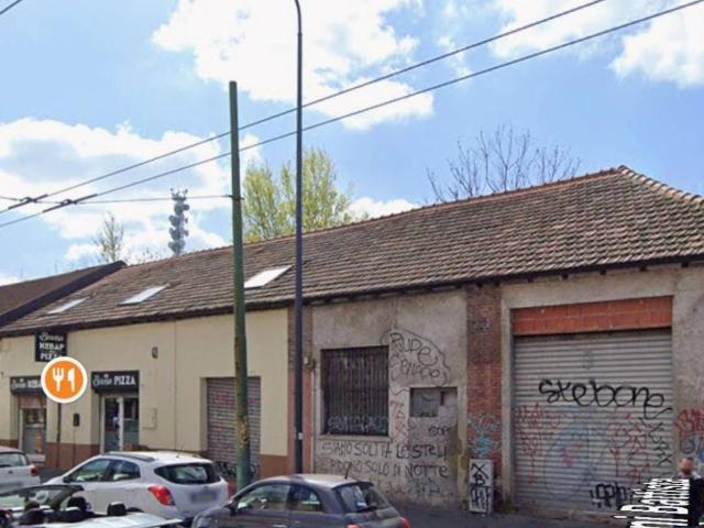 Locale Commerciale in vendita a Municipio 9, Milano