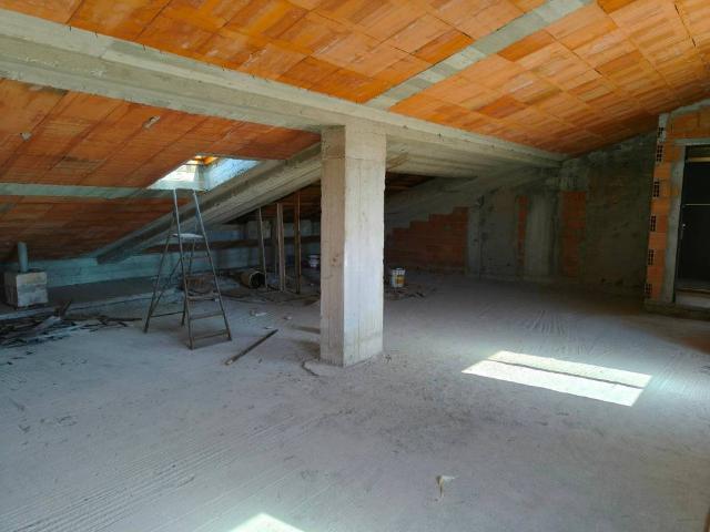 Locale Commerciale in vendita a Parco, Milazzo