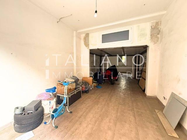 Locale Commerciale in vendita a Parco, Milazzo
