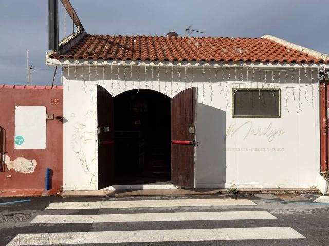 Locale Commerciale in vendita a Tono, Milazzo
