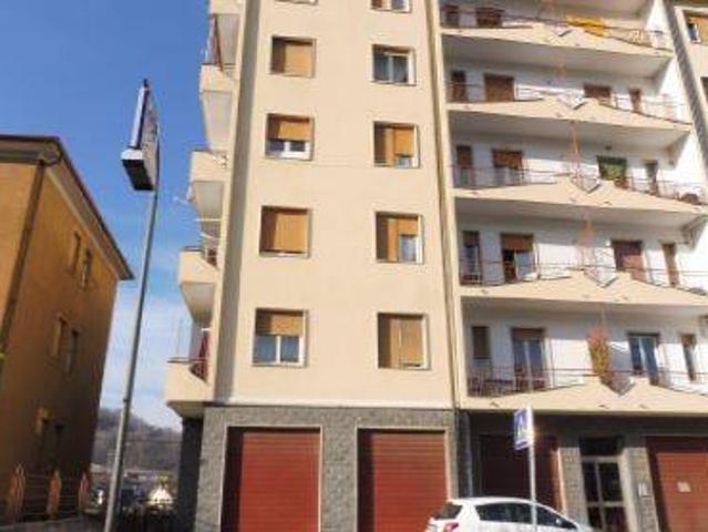 Locale Commerciale in vendita a Millesimo, Liguria