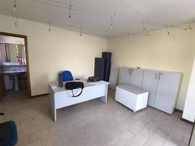 Locale Commerciale in vendita a Marano Veneziano, Mira