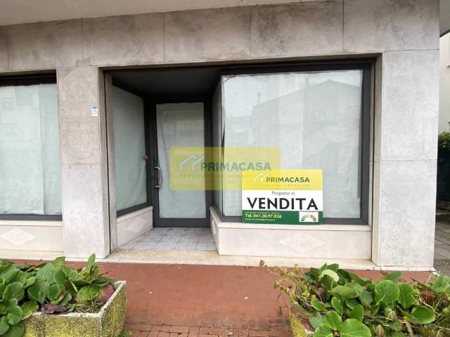 Locale Commerciale in vendita a Mirano, Veneto
