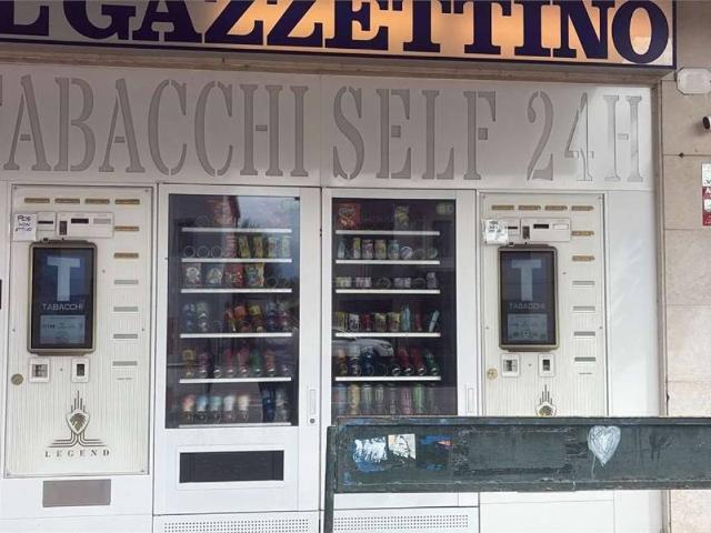 Locale Commerciale in vendita a Mirano, Veneto