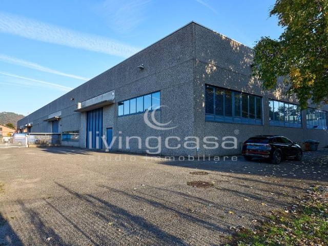 Locale Commerciale in vendita a Missagliola, Missaglia
