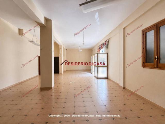 Locale Commerciale in vendita a Mistretta, Sicilia