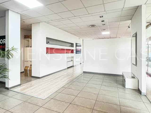 Locale Commerciale in vendita a San Lazzaro, Modena