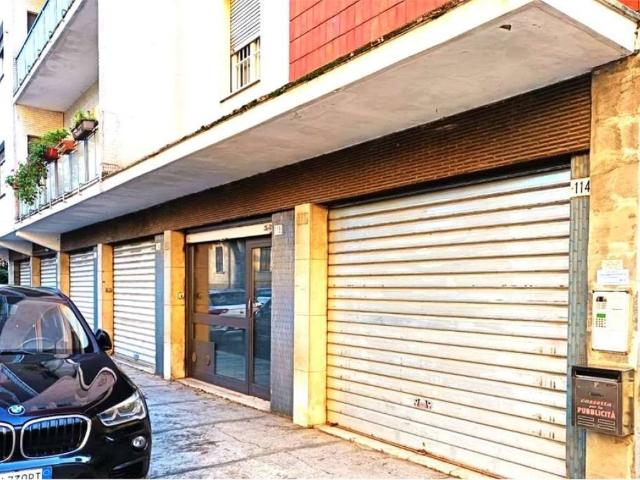 Locale Commerciale in vendita a Sant'Agnese, Modena