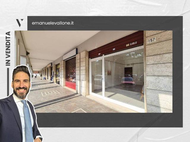 Locale Commerciale in vendita a Crocetta-San Lazzaro-Modena Est, Modena