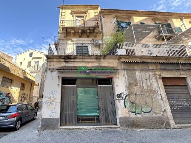 Locale Commerciale in vendita a Modica Alta, Marina Di Modica