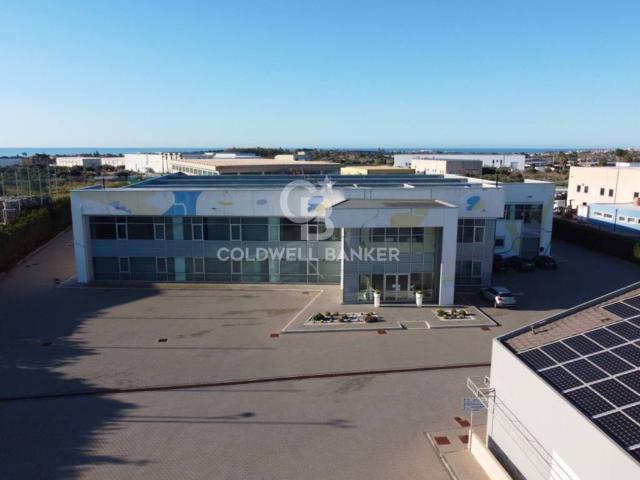 Locale Commerciale in vendita a Marina Di Modica, Sicilia