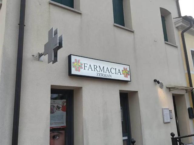 Locale Commerciale in vendita a Zerman, Mogliano Veneto