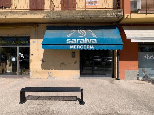 Locale Commerciale in vendita a Molinella, Reggio Emilia