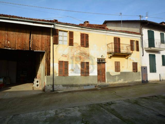 Locale Commerciale in vendita a Piemonte, Asti