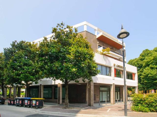 Locale Commerciale in vendita a Monfalcone, Friuli-Venezia Giulia