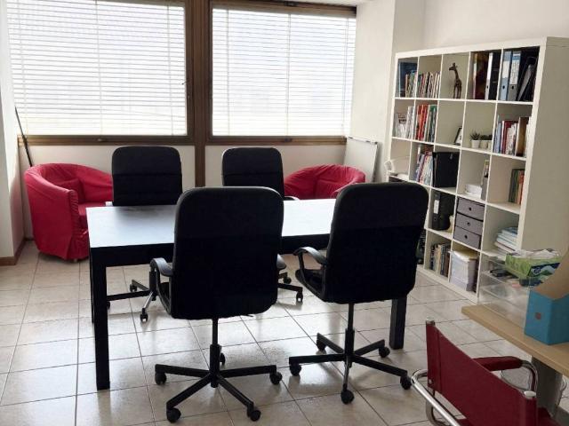 Locale Commerciale in vendita a Monfalcone, Gorizia / Gurize / Gorica