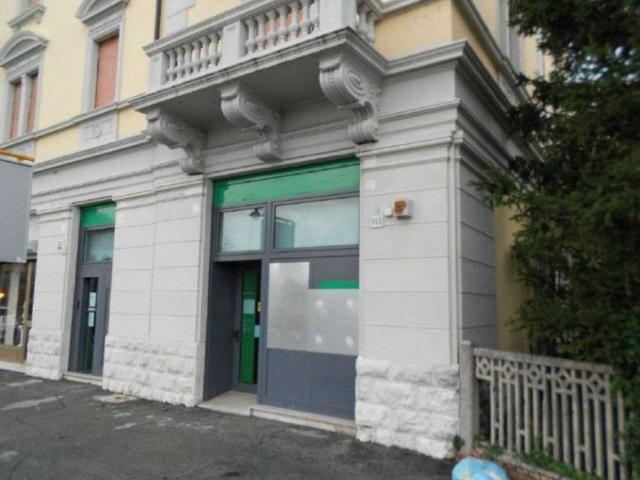 Locale Commerciale in vendita a Monfalcone, Friuli-Venezia Giulia
