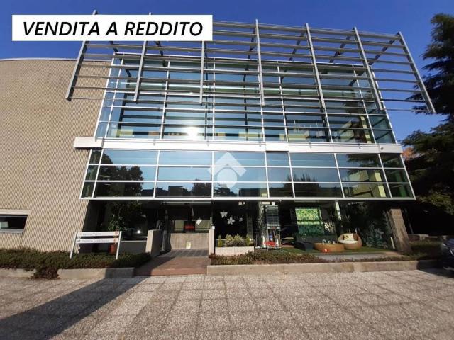 Locale Commerciale in vendita a Monselice, Veneto