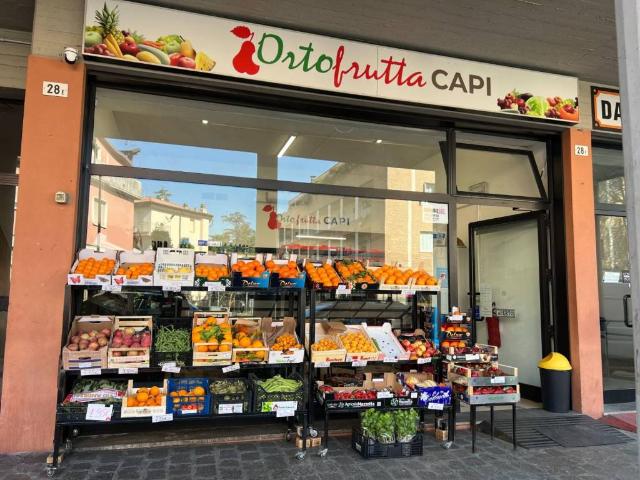 Locale Commerciale in vendita a Montechiarugolo, Reggio Emilia