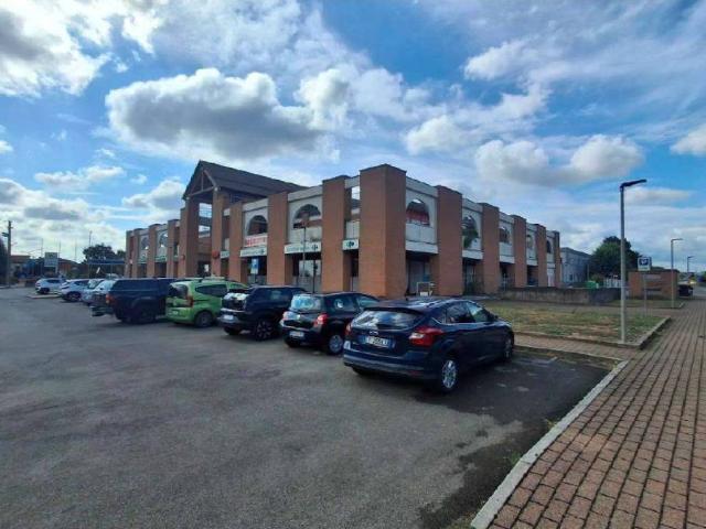 Locale Commerciale in vendita a Montechiarugolo, Reggio Emilia