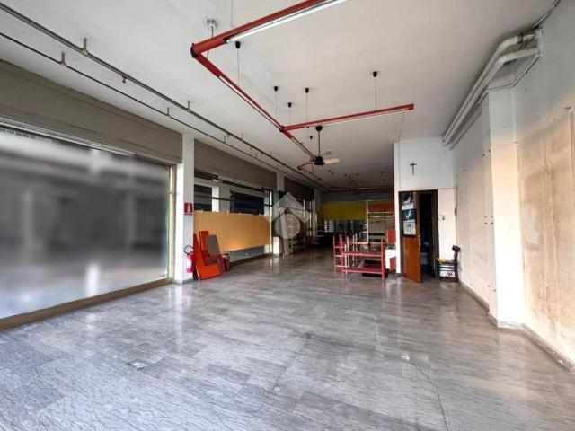 Locale Commerciale in vendita a Turri, Montegrotto Terme