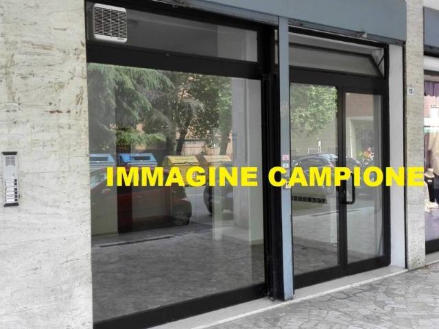 Locale Commerciale in vendita a Turri, Montegrotto Terme