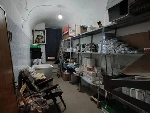 Locale Commerciale in vendita a Montelepre, Sicilia
