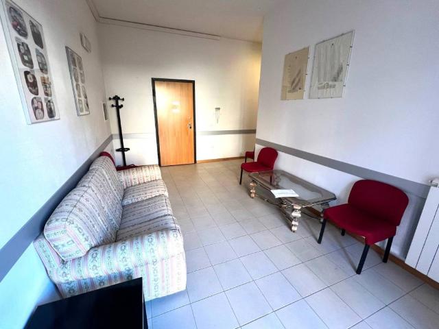 Locale Commerciale in vendita a Erta, Montelupo Fiorentino