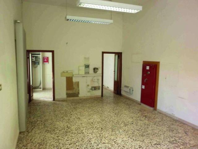 Locale Commerciale in vendita a Montemignaio, Toscana