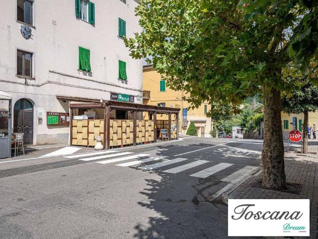 Locale Commerciale in vendita a Monterotondo Marittimo, Toscana