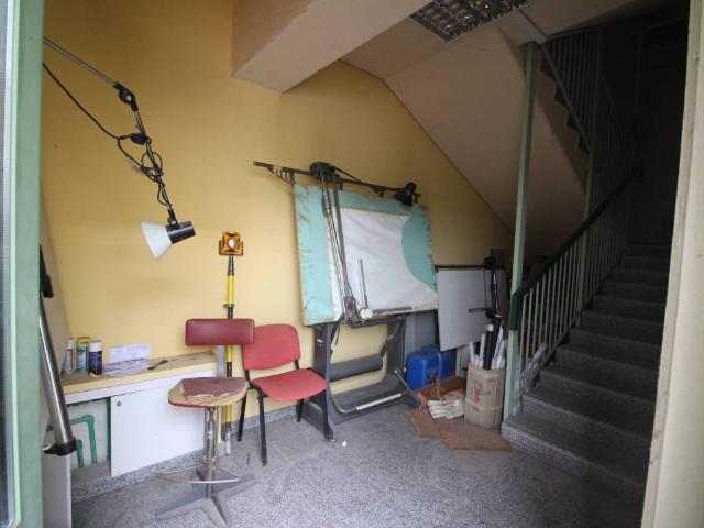 Locale Commerciale in vendita a Unione dei Comuni Circondario dell'Empolese Valdelsa, Montespertoli