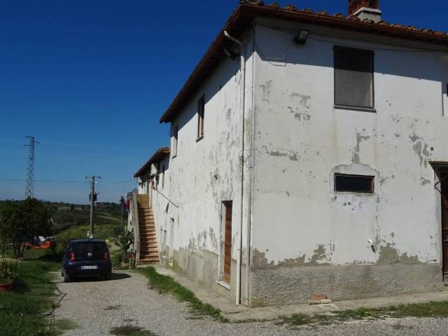 Locale Commerciale in vendita a Unione dei Comuni Circondario dell'Empolese Valdelsa, Montespertoli