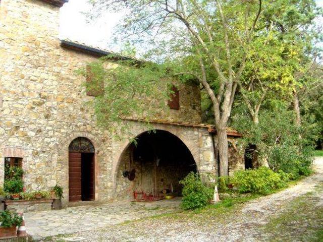 Locale Commerciale in vendita a Monteverdi Marittimo, Toscana