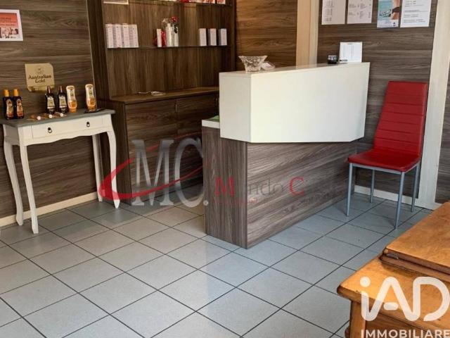 Locale Commerciale in vendita a Comunità della Vallagarina, Mori