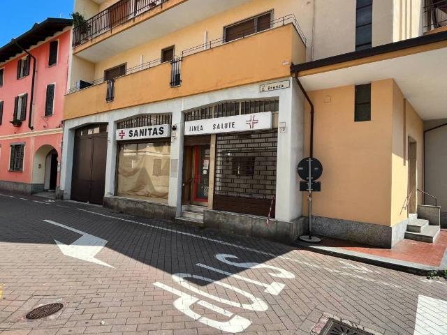 Locale Commerciale in vendita a Mortara, Lombardia