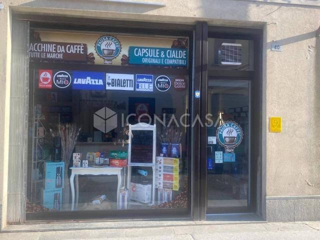 Locale Commerciale in vendita a Mortara, Lombardia