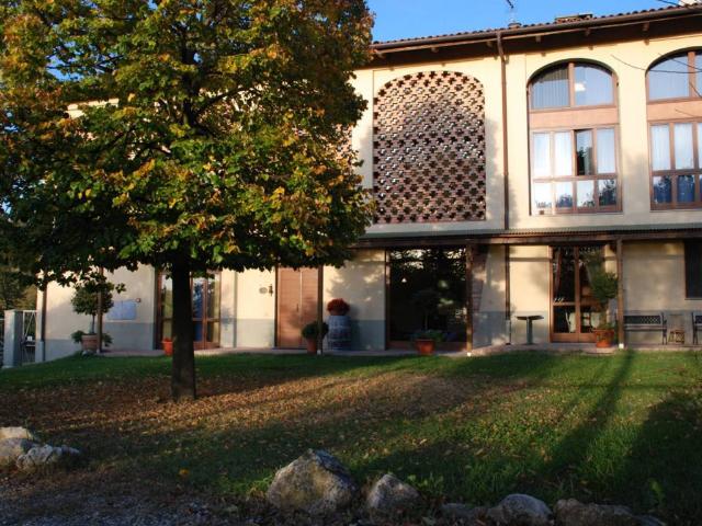 Locale Commerciale in vendita a Piemonte, Alessandria