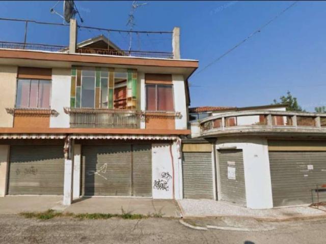 Locale Commerciale in vendita a Musile Di Piave, Veneto