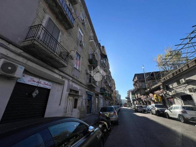 Locale Commerciale in vendita a Municipalità 4, Arenaccia