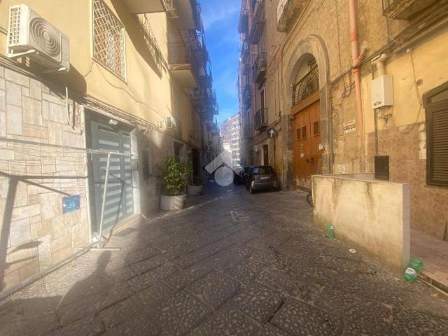 Box in vendita a Napoli