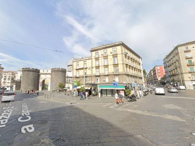 Locale Commerciale in vendita a Municipalità 4, Borgo Sant'antonio Abate