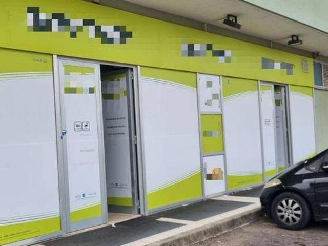 Locale Commerciale in vendita a Nardò, Lecce