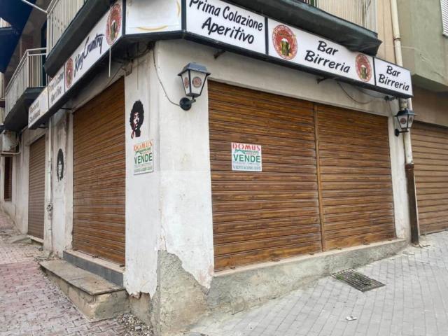 Locale Commerciale in vendita a Naro, Sicilia