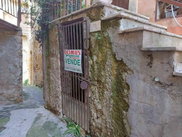 Locale Commerciale in vendita a Naro, Sicilia