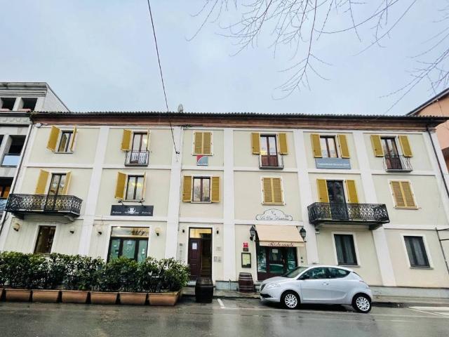 Locale Commerciale in vendita a Piemonte, Asti